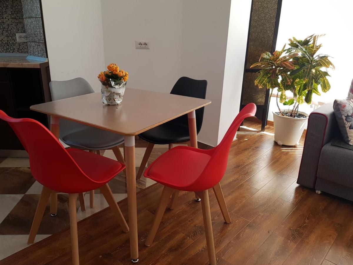 Petre Popovat 79 Apartment Bucharest Luaran gambar
