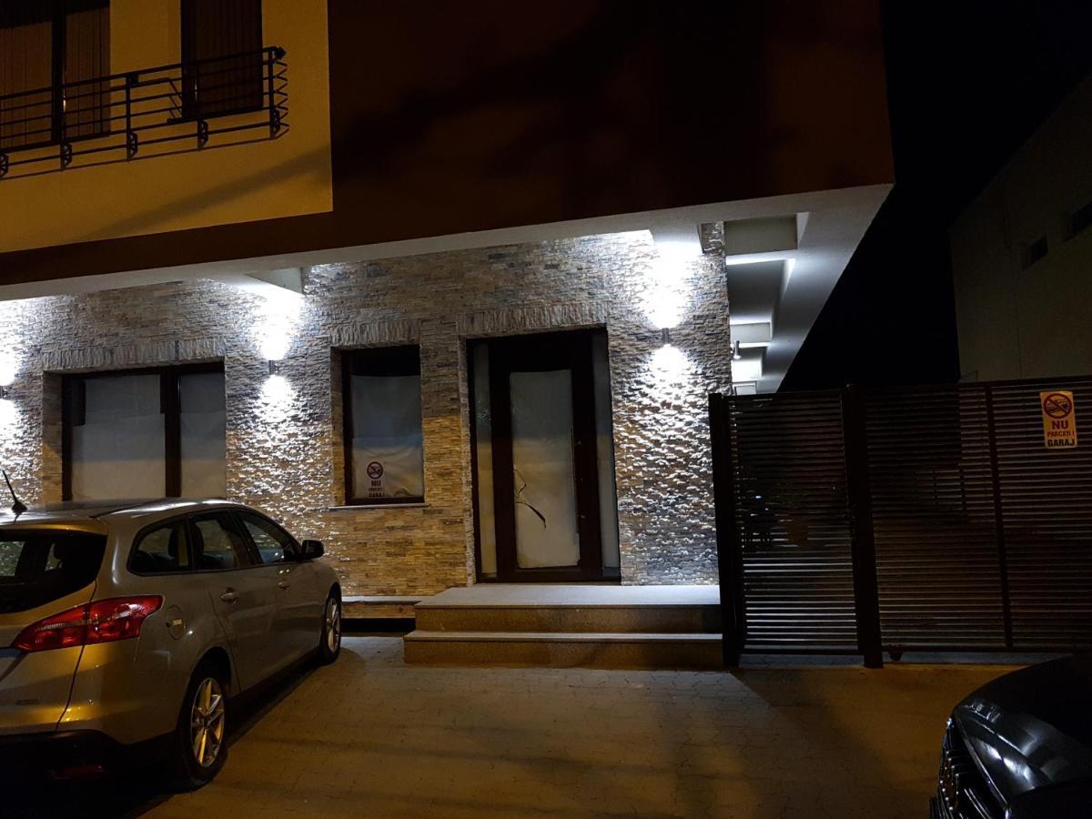 Petre Popovat 79 Apartment Bucharest Luaran gambar